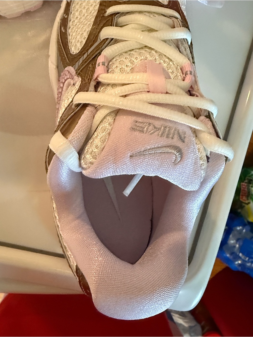 PINK IVY CUSTOM DESIGNED WITH GENUINE SWAROVSKI CRYSTALS ON THE NIKE SWOOSH